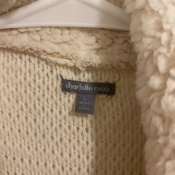 Faux Shearling Vest - Picture 4 of 4